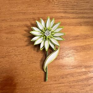 Vintage Enamel and Gold Trifari Flower Brooch